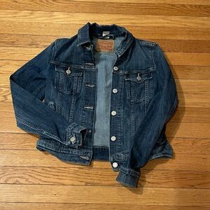Levi’s Trucker Denim Jacket Women’s Small Dark Wash Classic Button Front